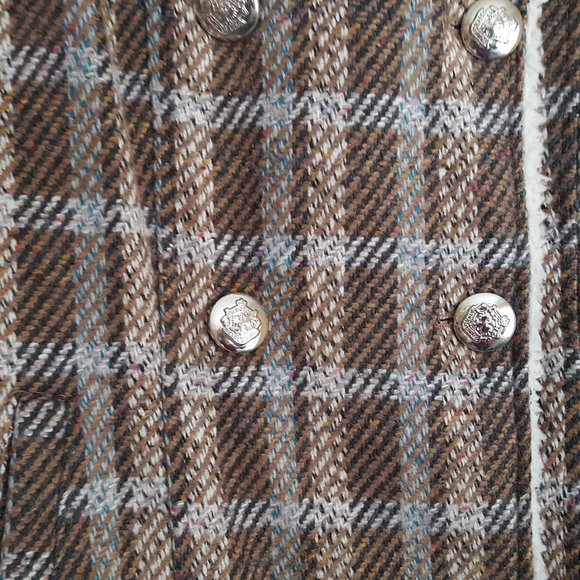 Light-Weight Coat - Picture 4 of 15